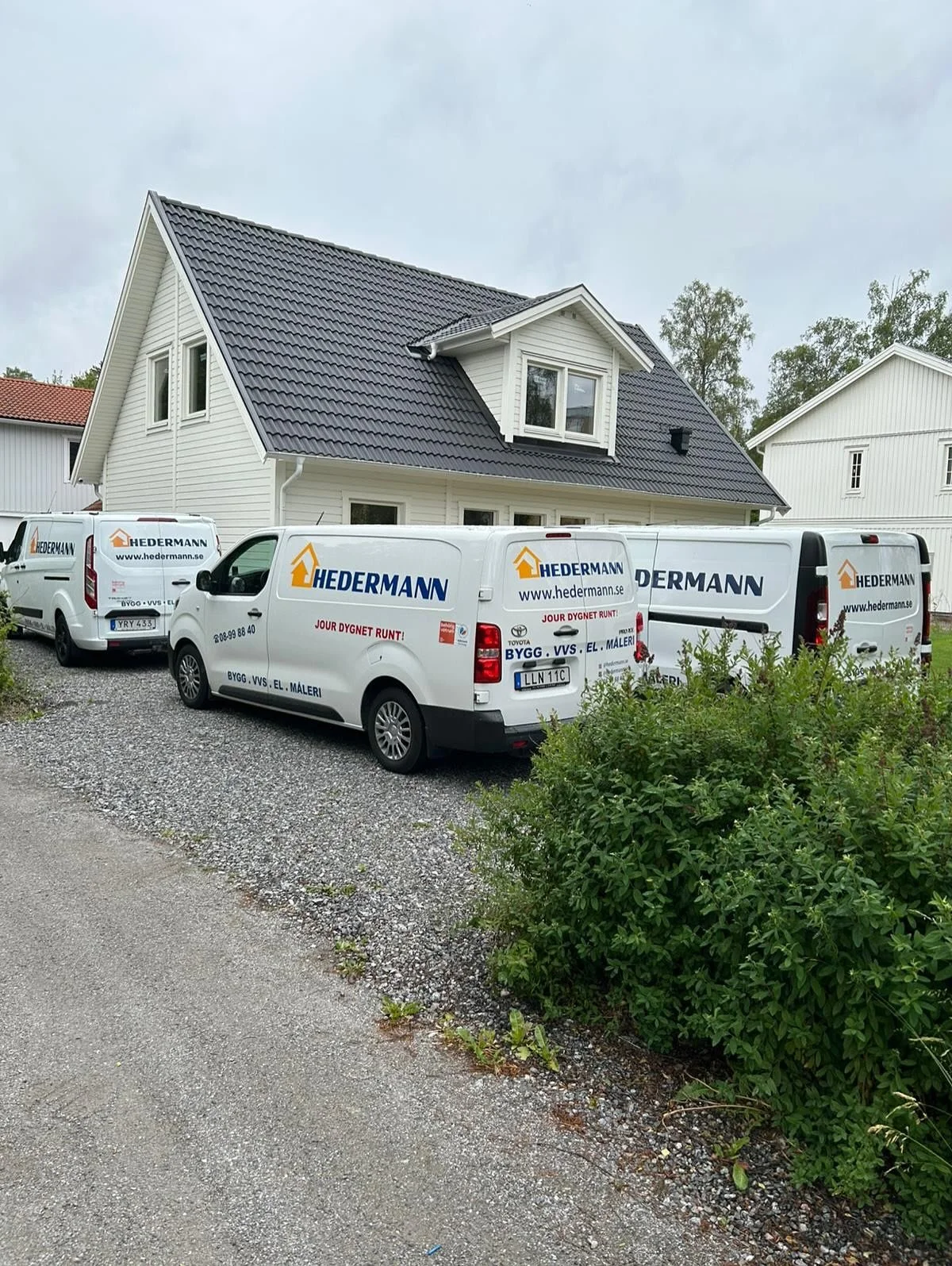 Nytt uppdrag f&ouml;r Hedermann 🥰 Bygga en hel &ouml;verv&aring;ning med v&aring;ra interna yrkesgrupper Bygg, VVS, El, Platt samt M&aring;leri. Ett smart och smidigt val av kunden, ett f&ouml;retag utan massa led ned&aring;t, tack f&ouml;r f&ouml;r