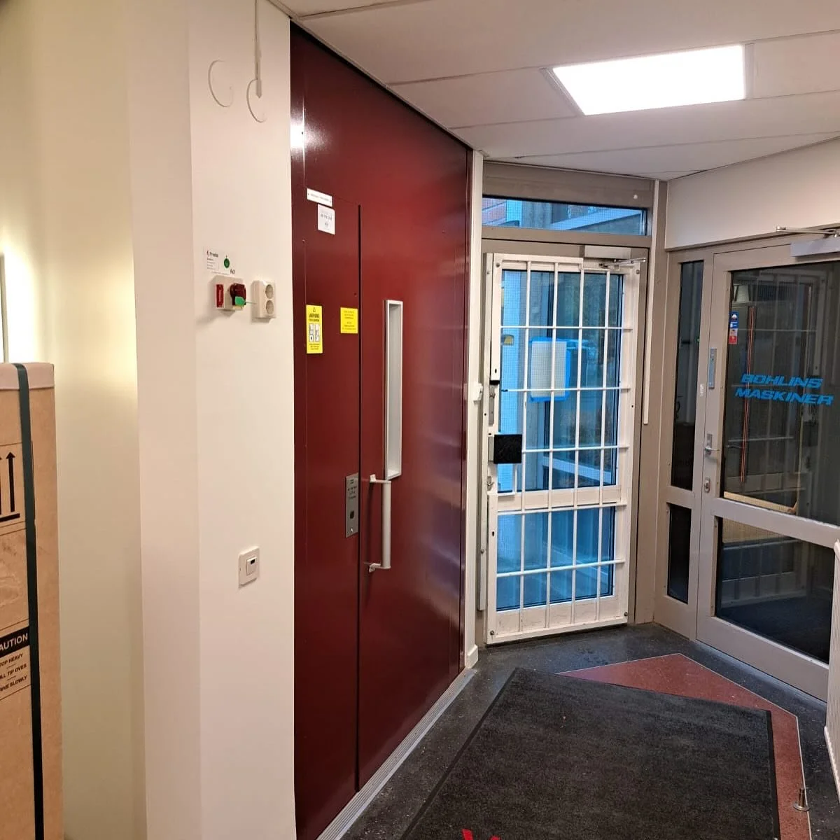 &Auml;nnu ett uppdrag f&ouml;r Hedermann 😍✨, m&aring;lning och uppfr&auml;schning av 4 st trapphus 👏 tack f&ouml;r f&ouml;rtroendet 🙌