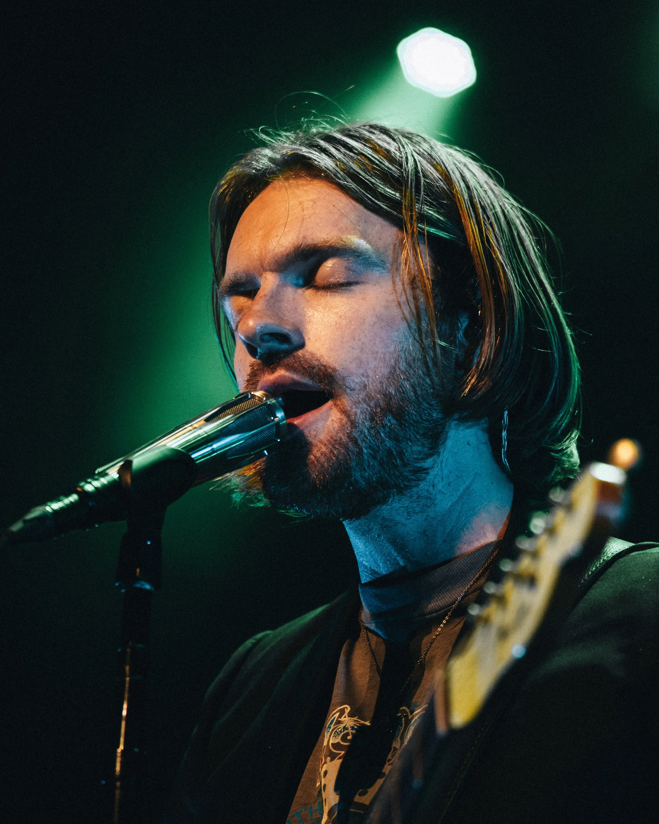 Finneas-3.jpg