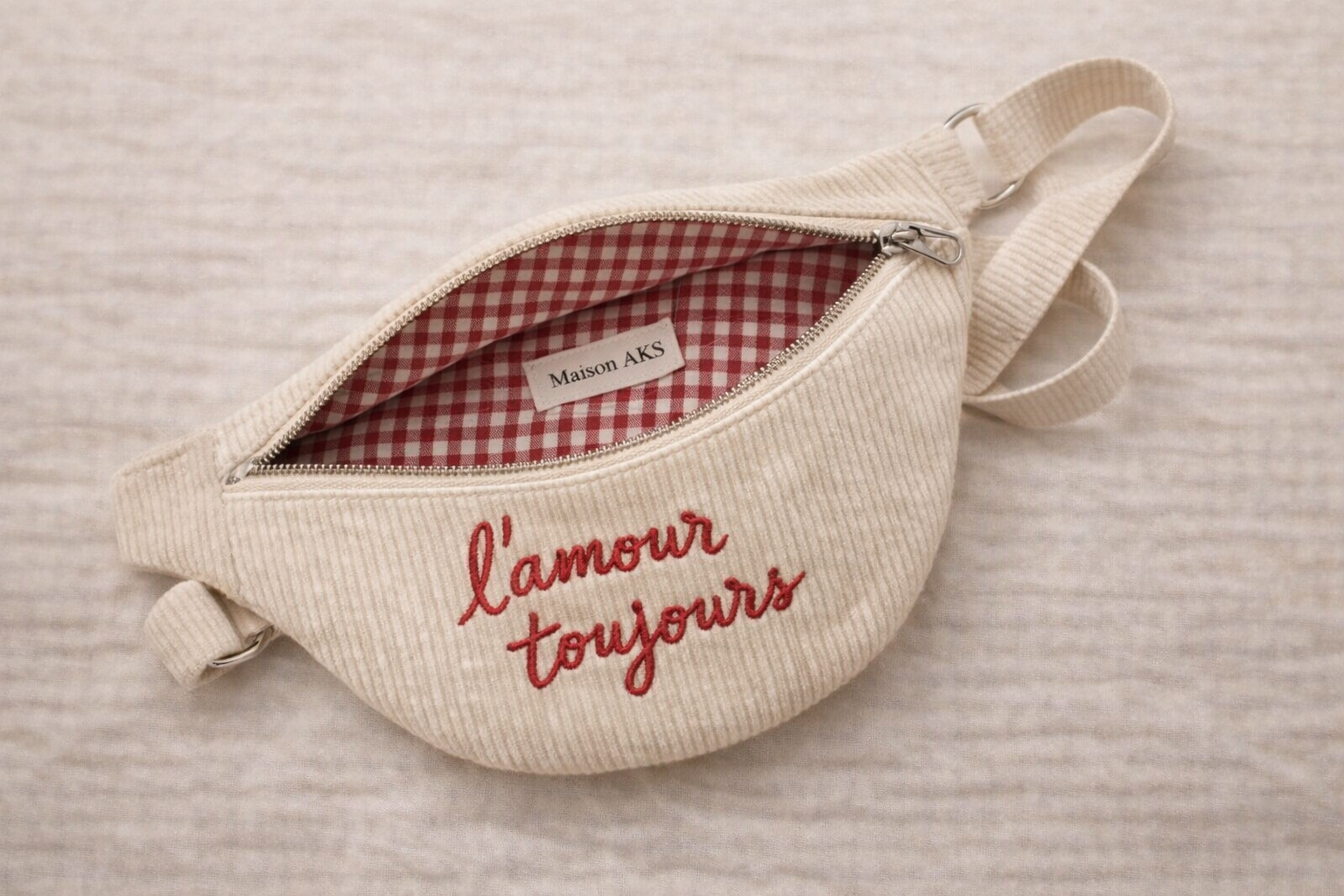 l'amour toujours (banane) x maison aks