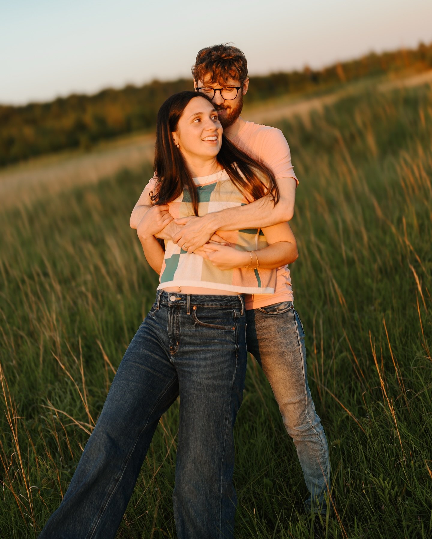 Sneak peeks from my second shoot of the week with these two college sweethearts 🤍

#couplegoals #couplephotography #collegesweethearts #arkansasphotographer #love