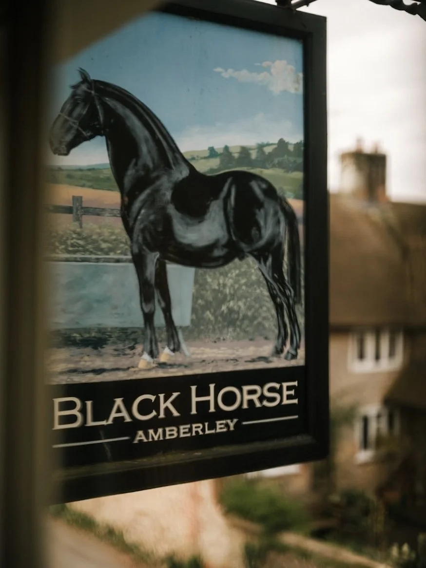 Black Horse Amberley 1.jpg