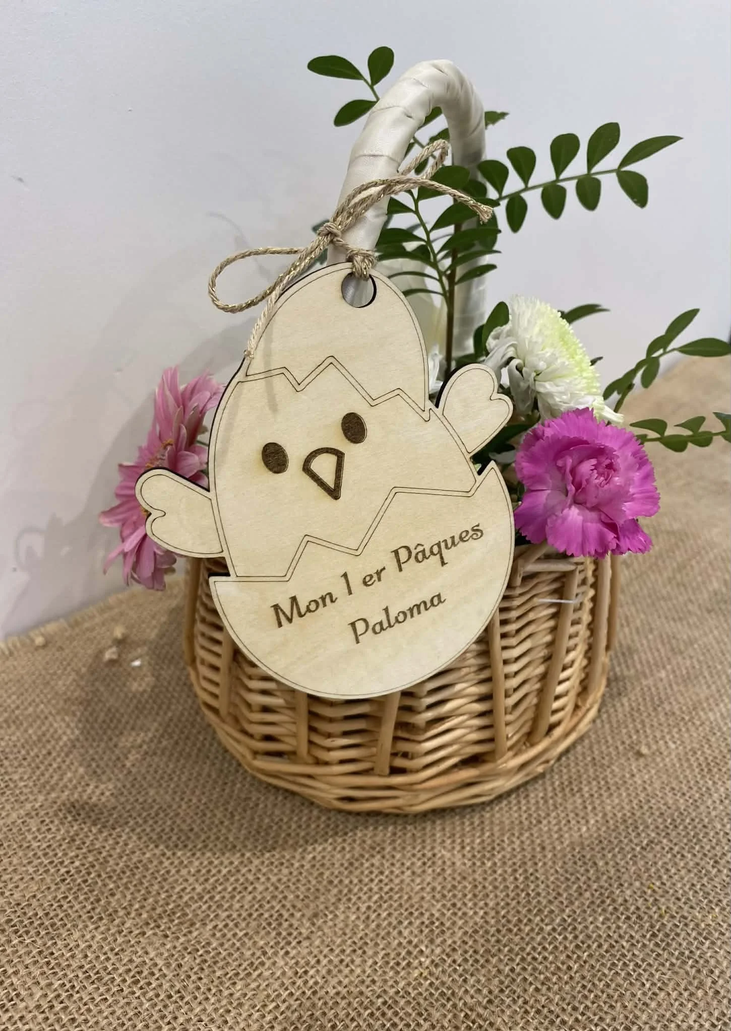 Suspension poussin de Pâques personnalisé en bois – Mon 1er Pâques