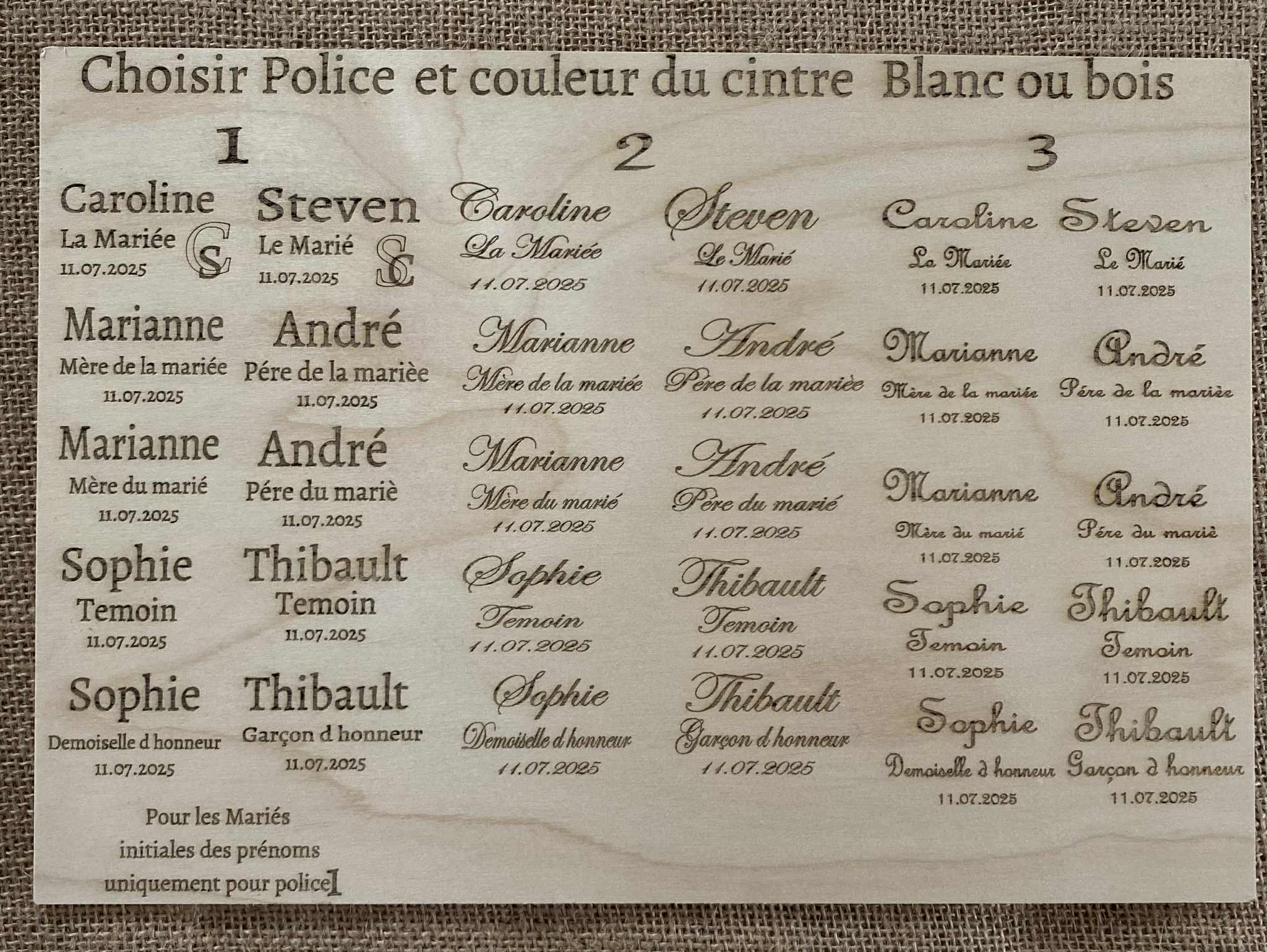 choix-police-cintres - gravé - personnalisé - mariés - témoin-parents mariés - bois - souvenir