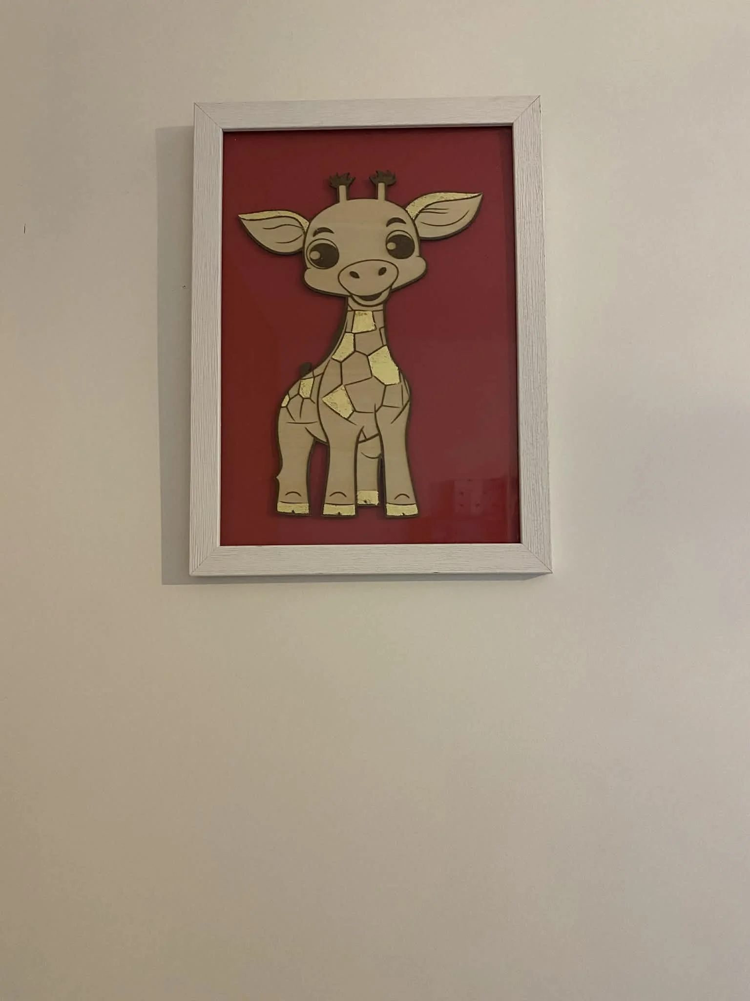 chambre-enfant-deco-girafe-jungle-cadre enfant