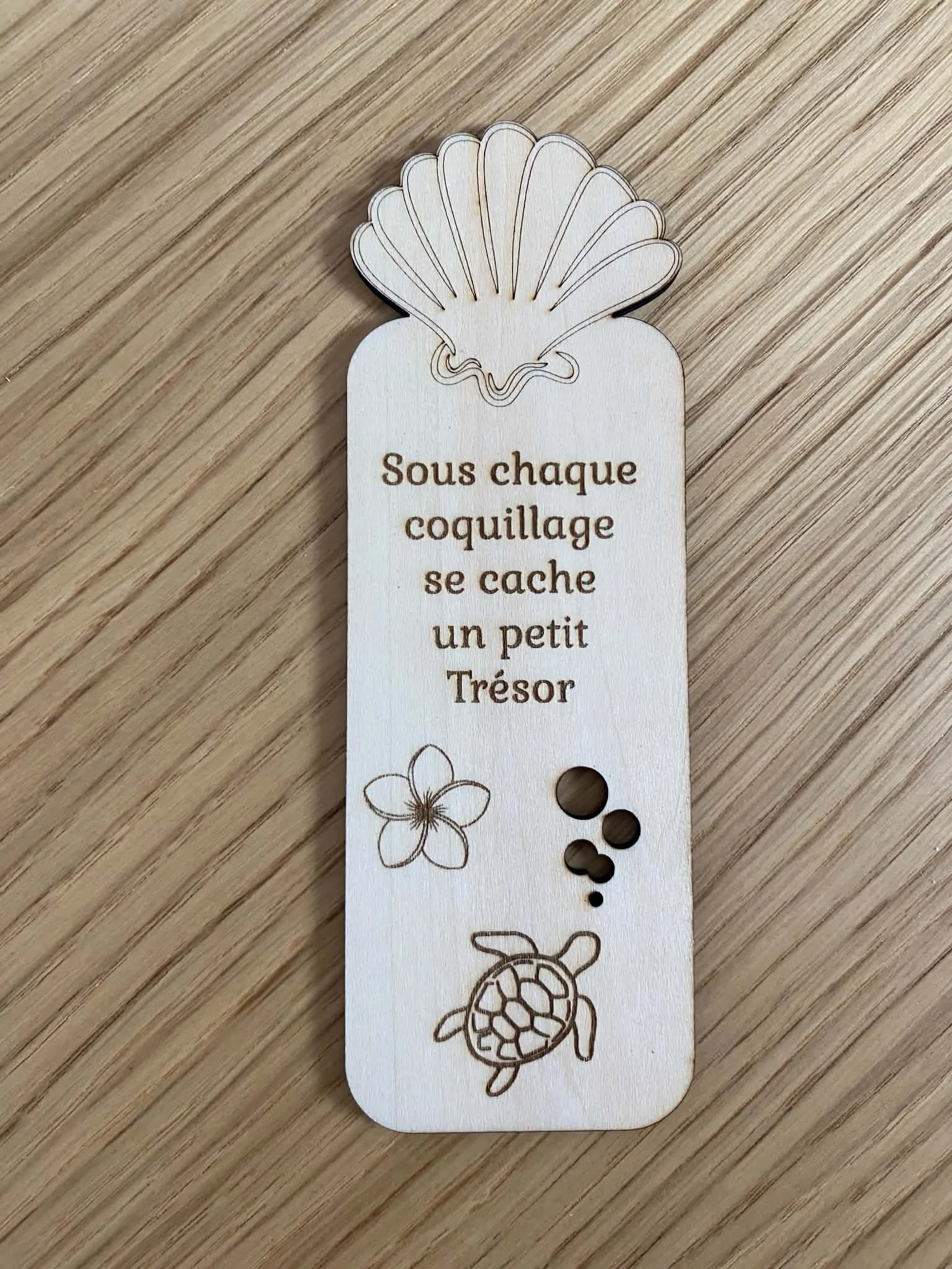 marque-pages-enfant-bois-coquillage