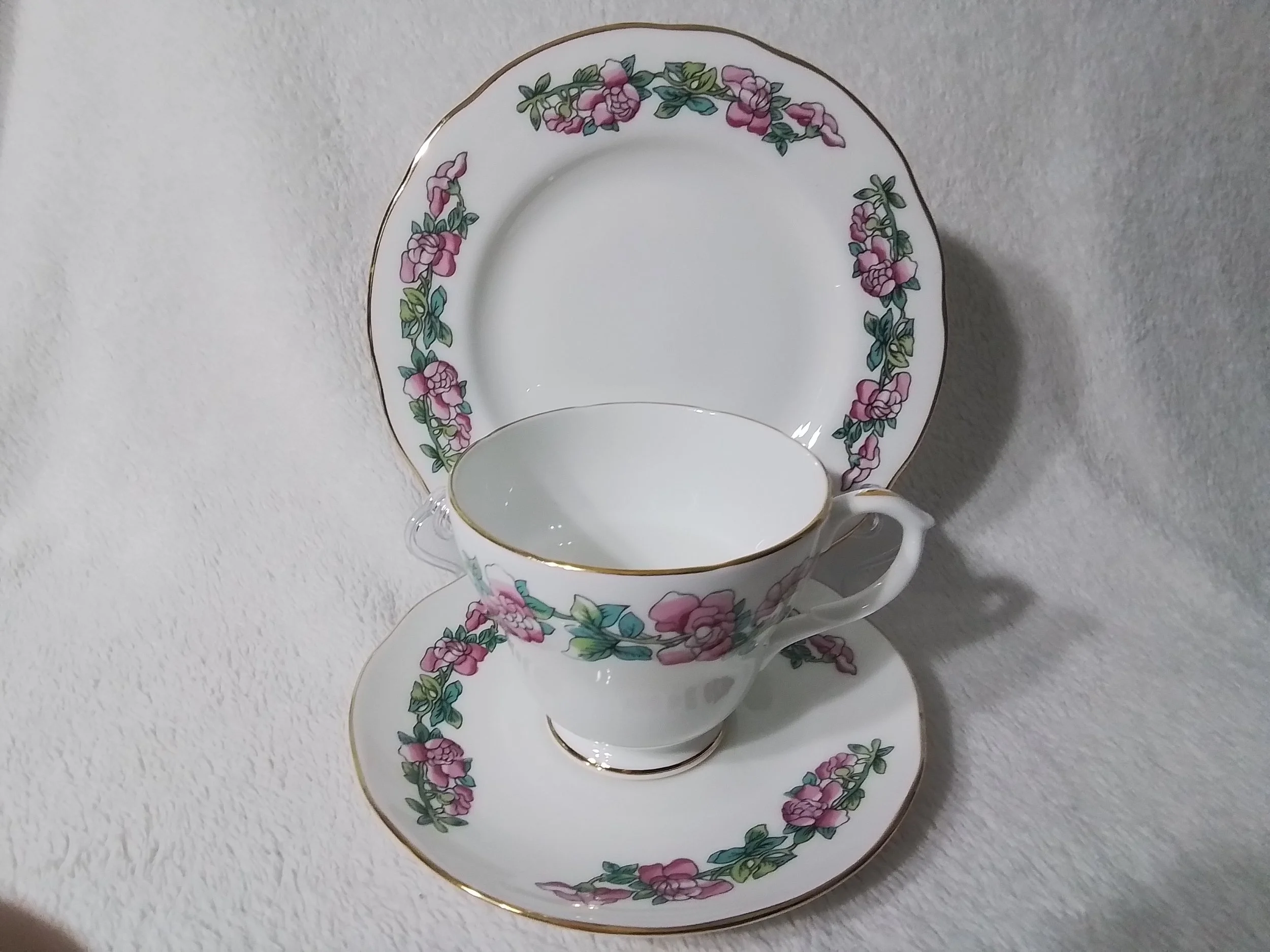 Mabels Tea Table - Vintage China available for hire in Aberdeen and Aberdeenshire