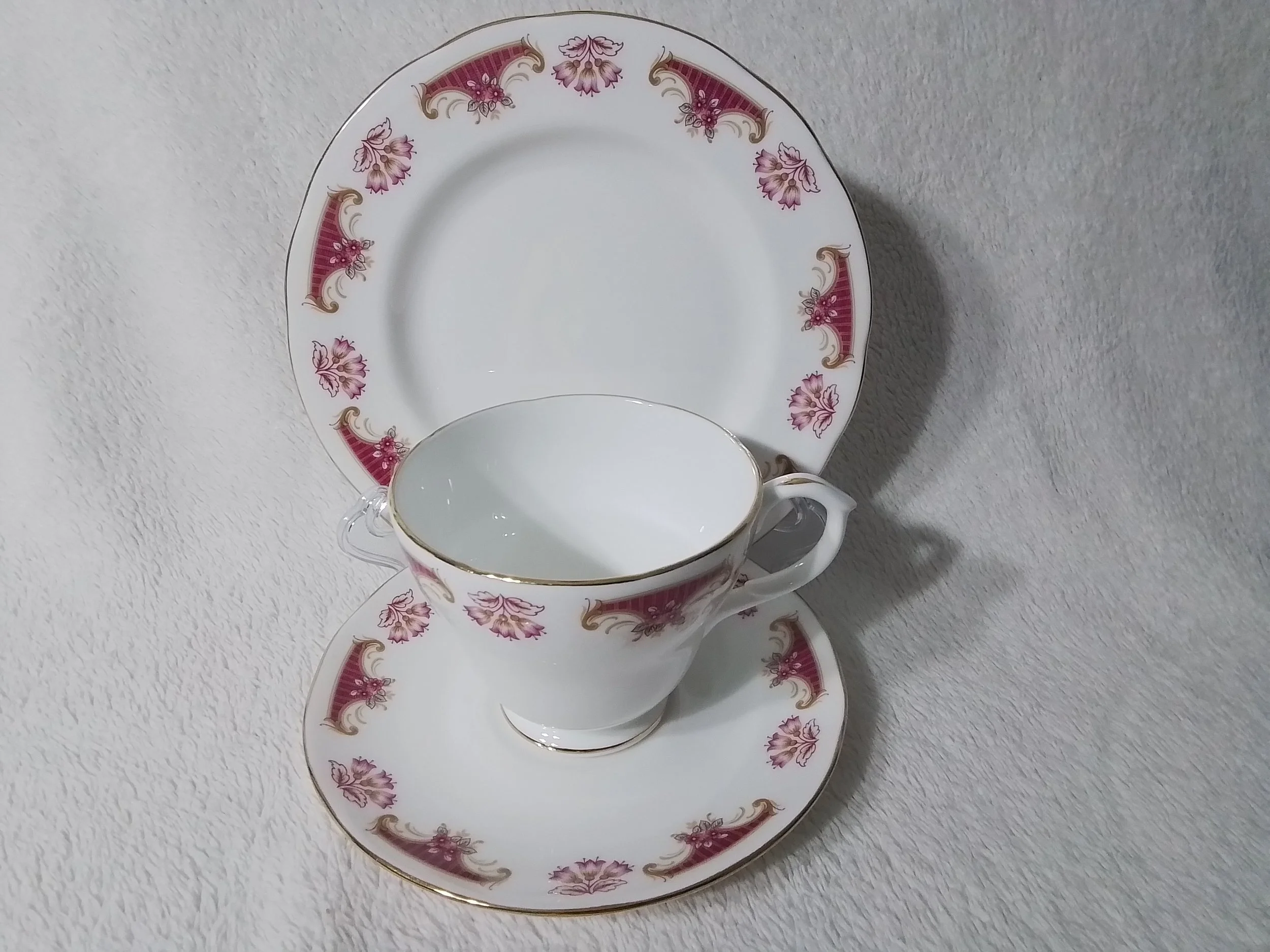 Mabels Tea Table - Vintage China available for hire in Aberdeen and Aberdeenshire