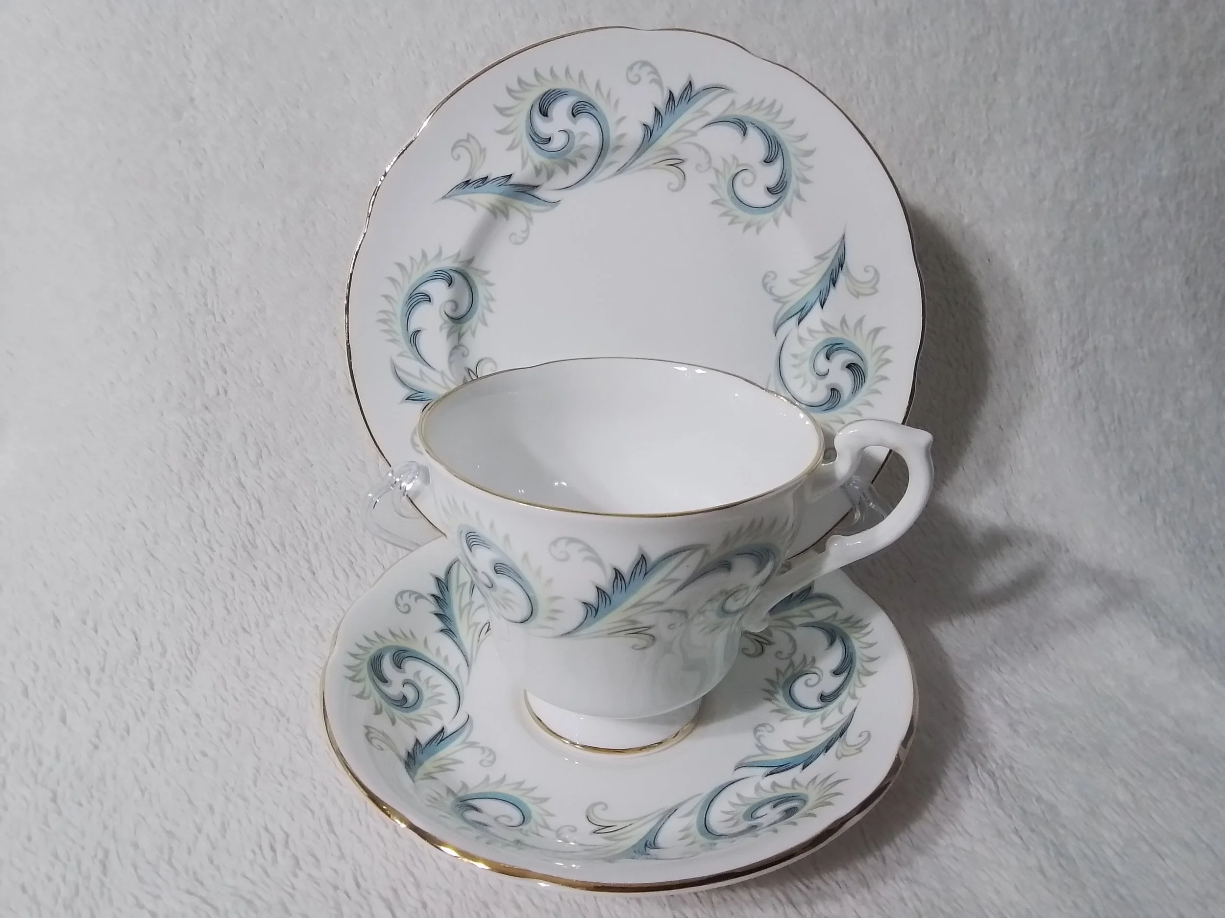 Mabels Tea Table - Vintage China available for hire in Aberdeen and Aberdeenshire