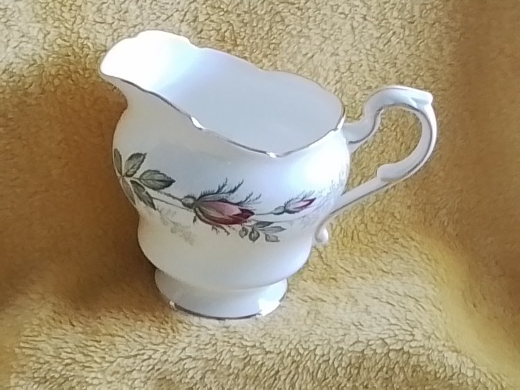 Vintage Tea Table Hire for Weddings