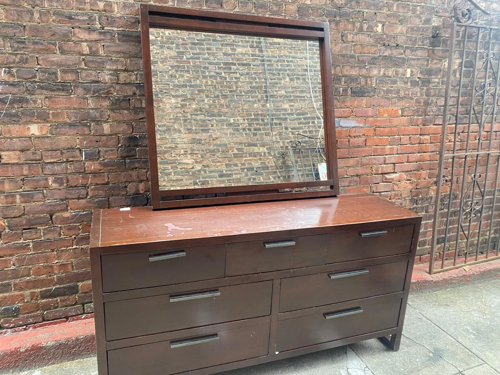 Solid Hard Wood Walnut 7-Drawer Dresser
