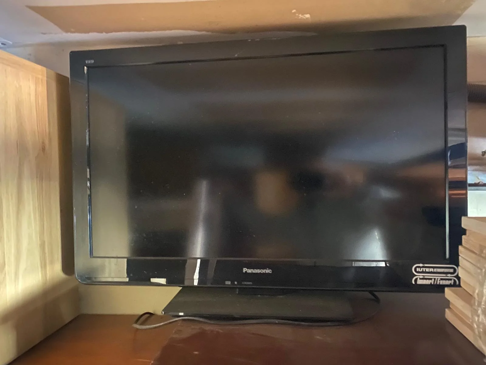 Panasonic VIERA C Series Multisystem LCD TV.jpg