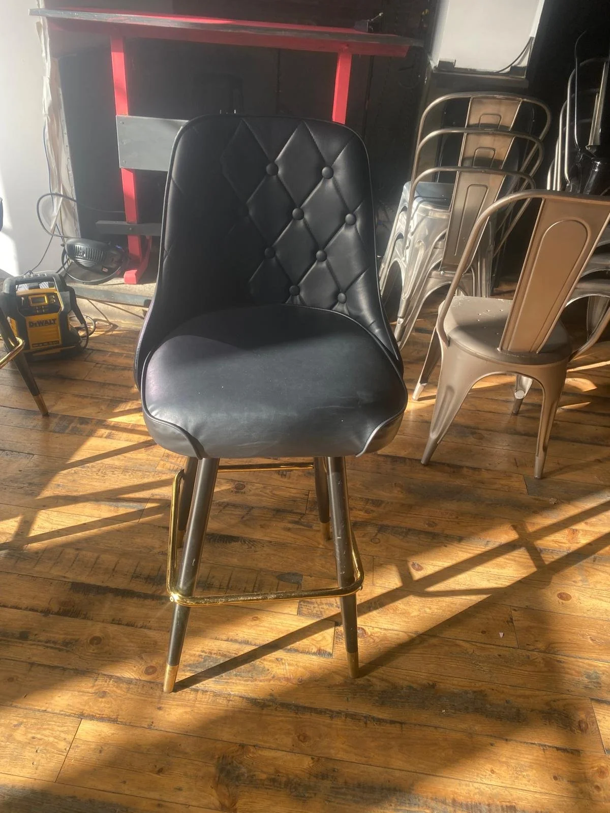 Bar Stools (7x available) (6).jpeg