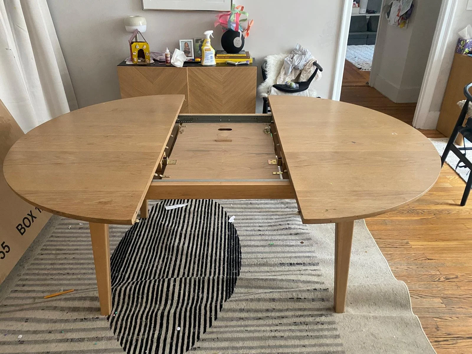 Article Plumas Natural Dining Table (4).jpeg