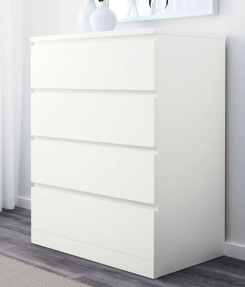 White 4 Drawer Solid Dresser