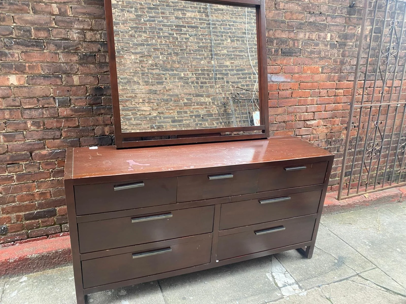 Solid Hard Wood Walnut 7 Drawer Dresser (4).jpg