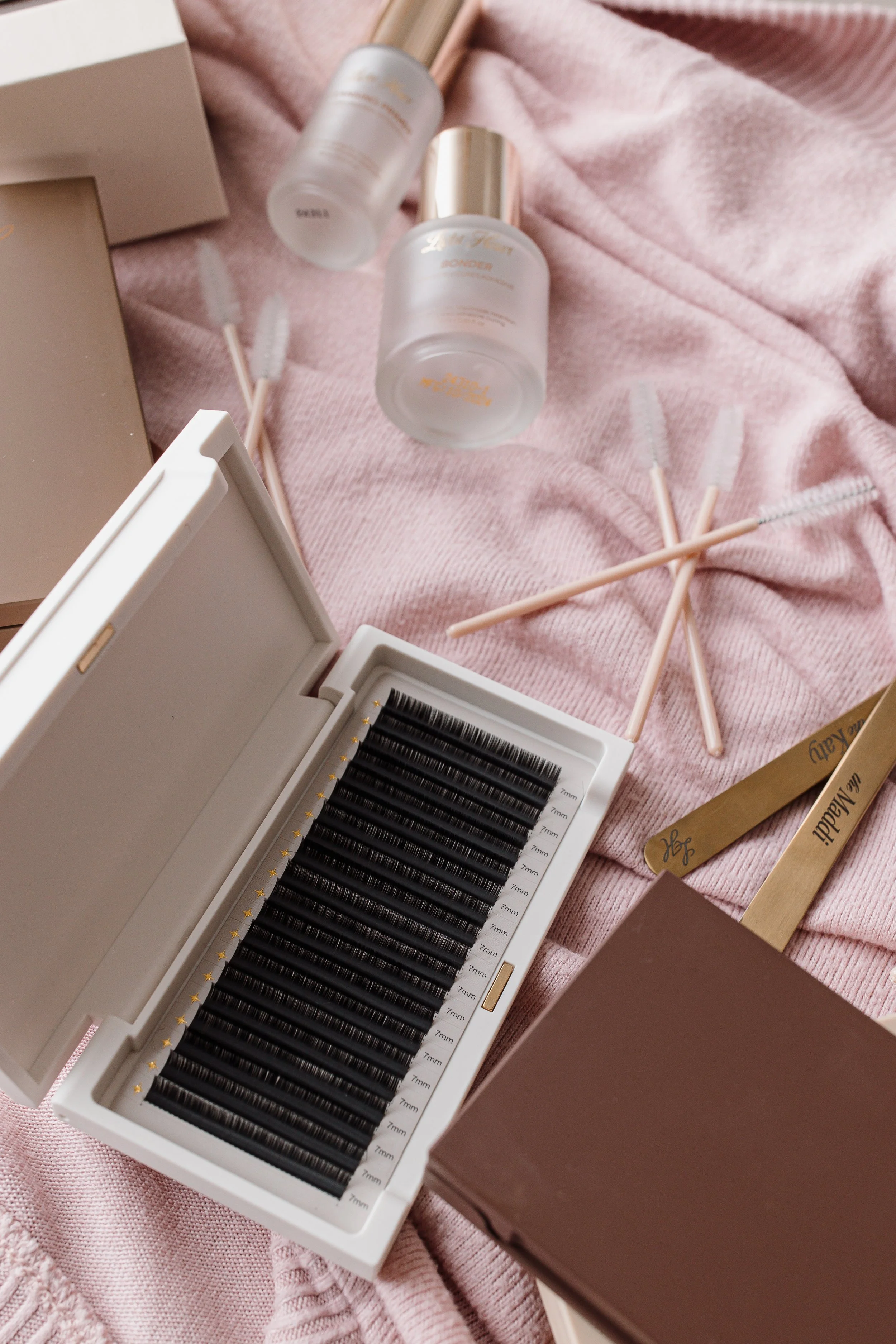 Grace & Glamour Lashes