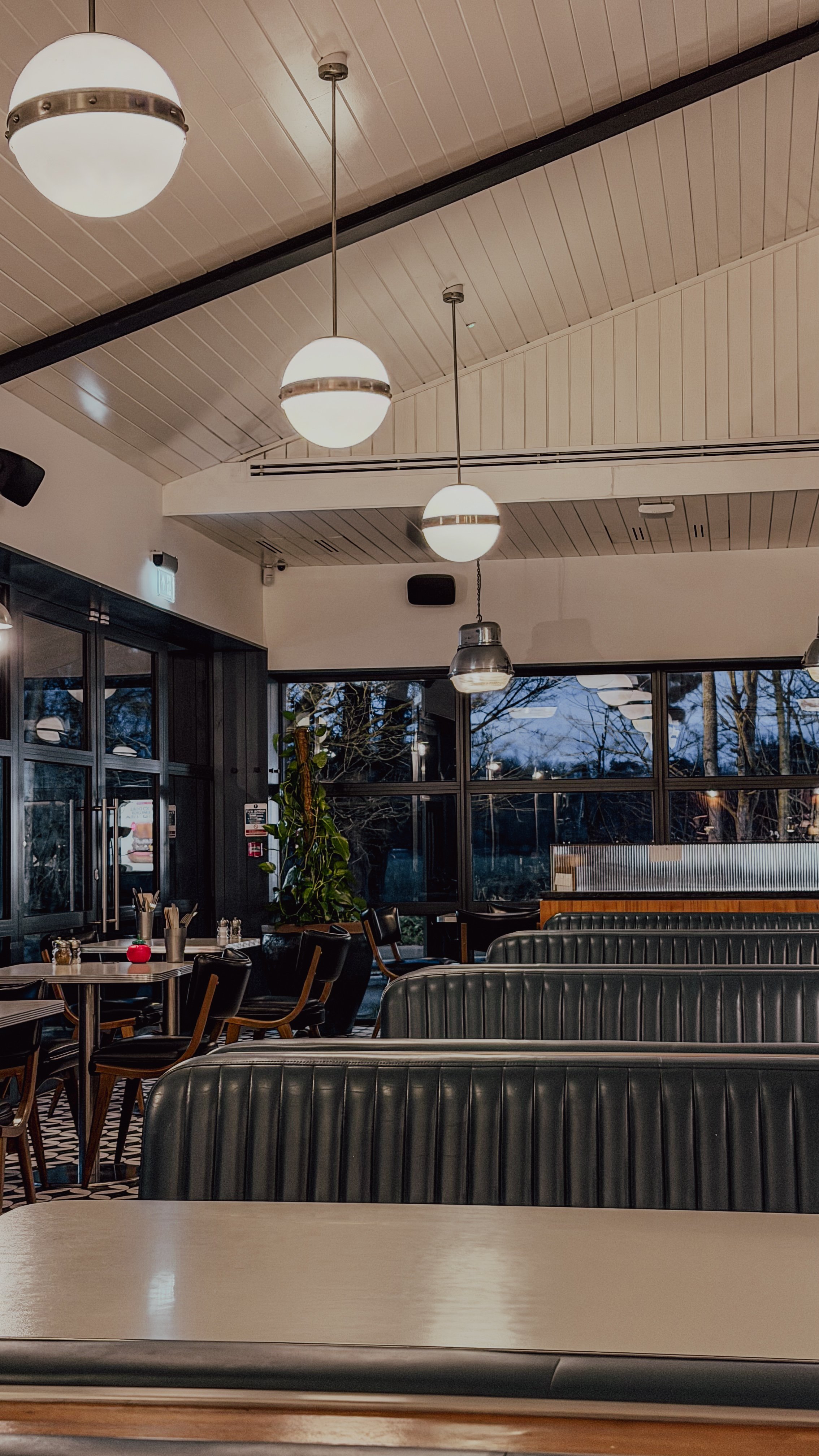 mollies diner oxford