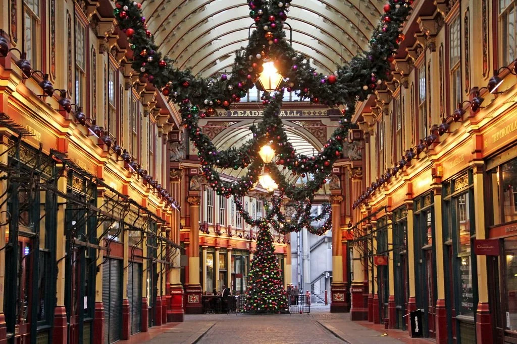 a 2-Day London Christmas Itinerary for Families - by a London Mum
