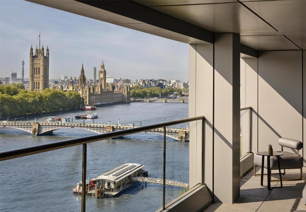 Park Plaza London Riverbank Hotel