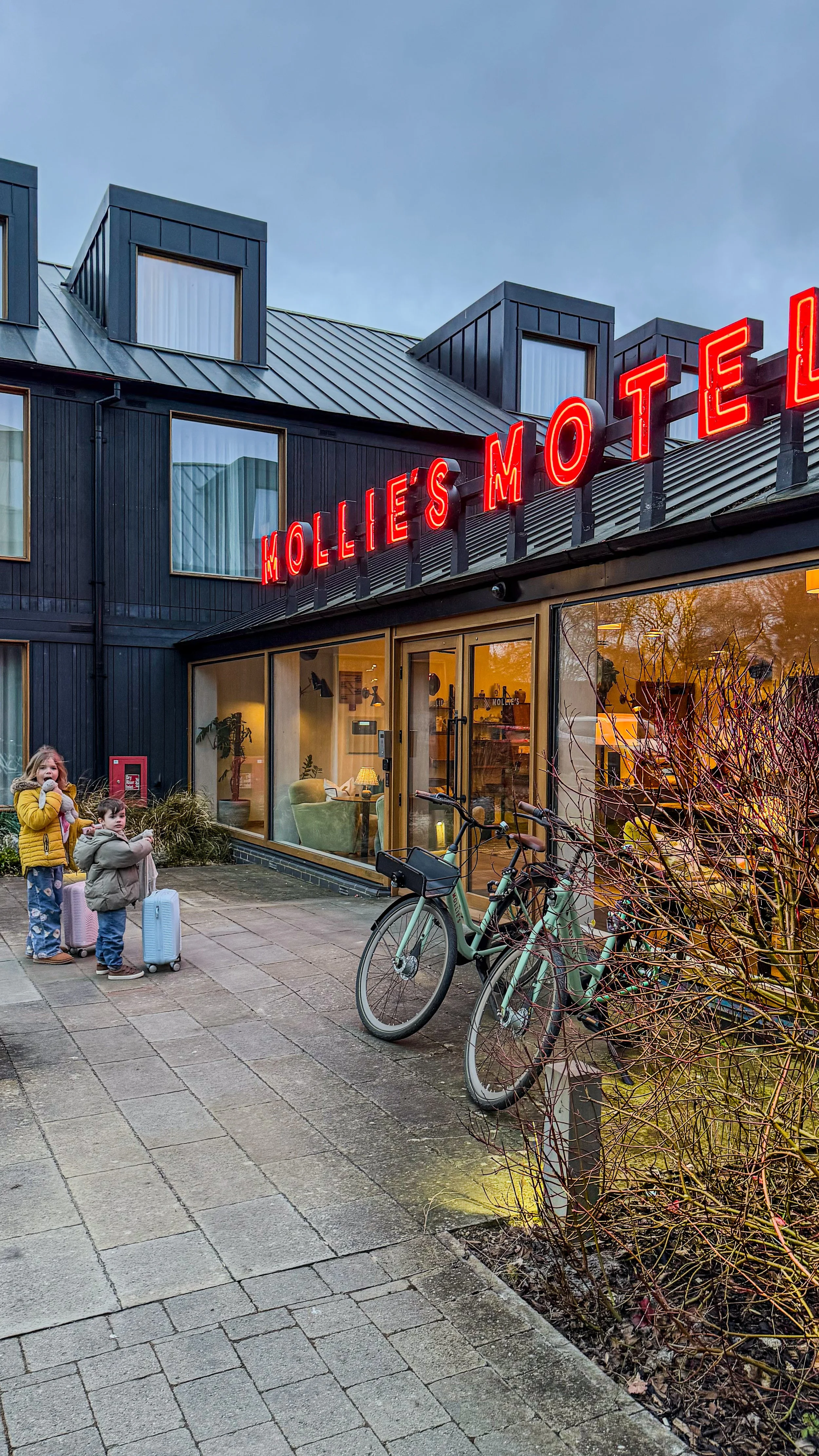 Review: Mollies motel oxford: perfect for exploring the  cotswolds