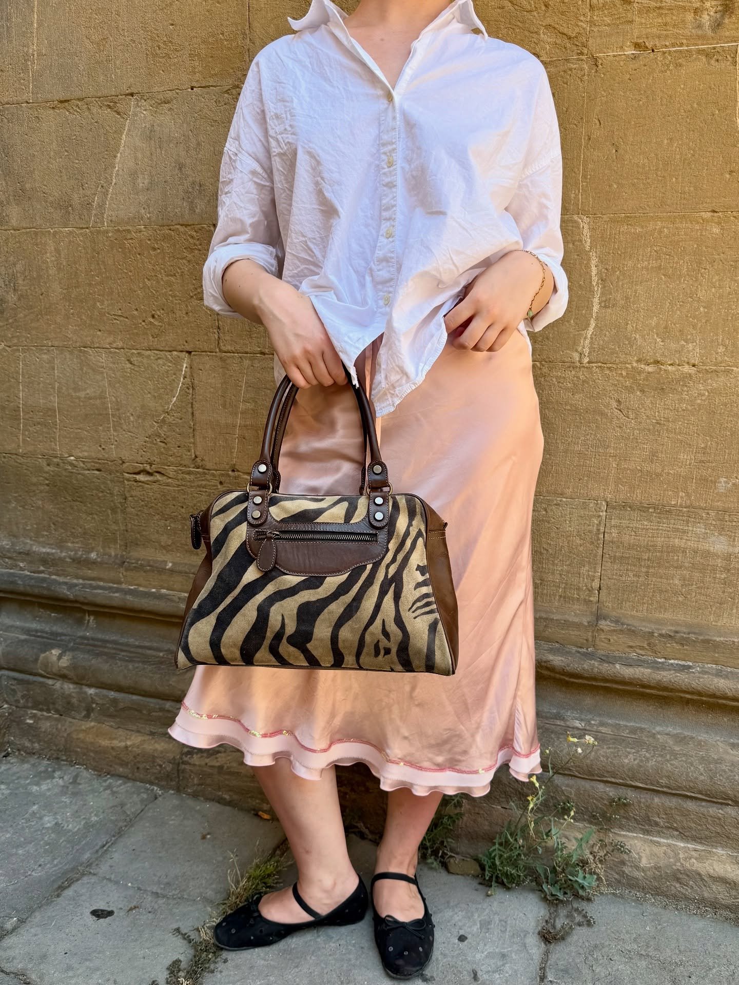 Name a better neutral✨🐯

#medk&auml;rlekfr&aring;nflorens #vintagev&auml;skor #italianvintage