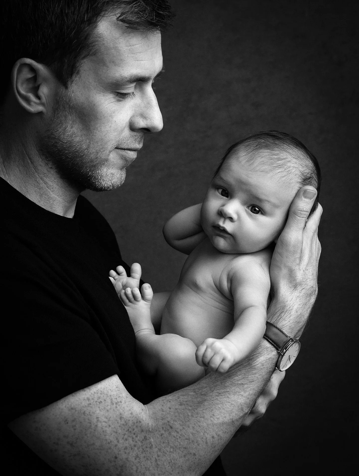 L O V E 🤍✨

We welcome families from across London and surrounding areas into our studio, where we create timeless portraits for you to treasure for a lifetime.

📅 Now booking newborn, maternity &amp; family sessions up to June 2026.
🌐 www.russjac