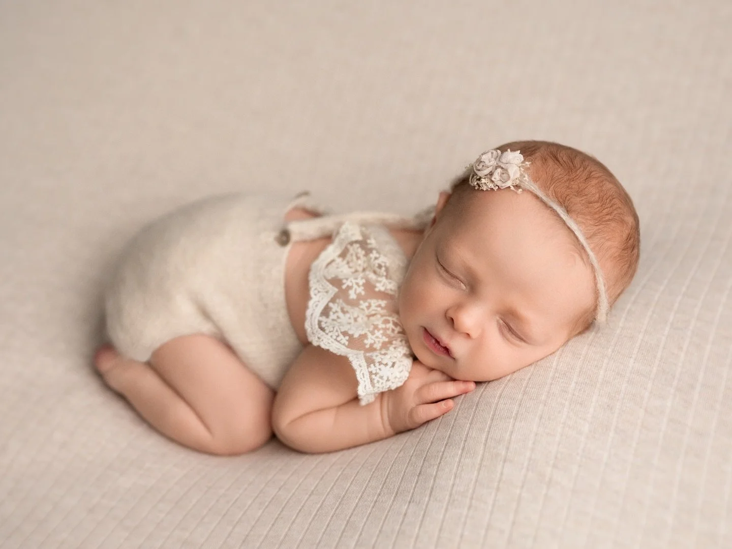 Moments to treasure. Always. 🤍

We welcome families from across London and surrounding areas into our studio, where we create timeless portraits for you to treasure for a lifetime.

✨ Now booking newborn, maternity &amp; family sessions up to August