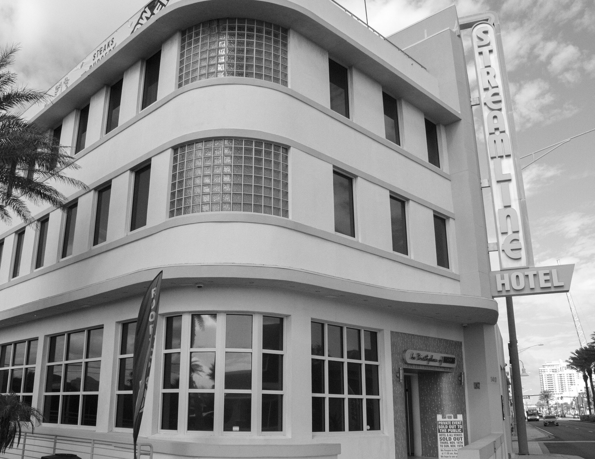 The Streamline Hotel: Daytona Beach, FL. Taken with Canon Rebel T7. 2024.