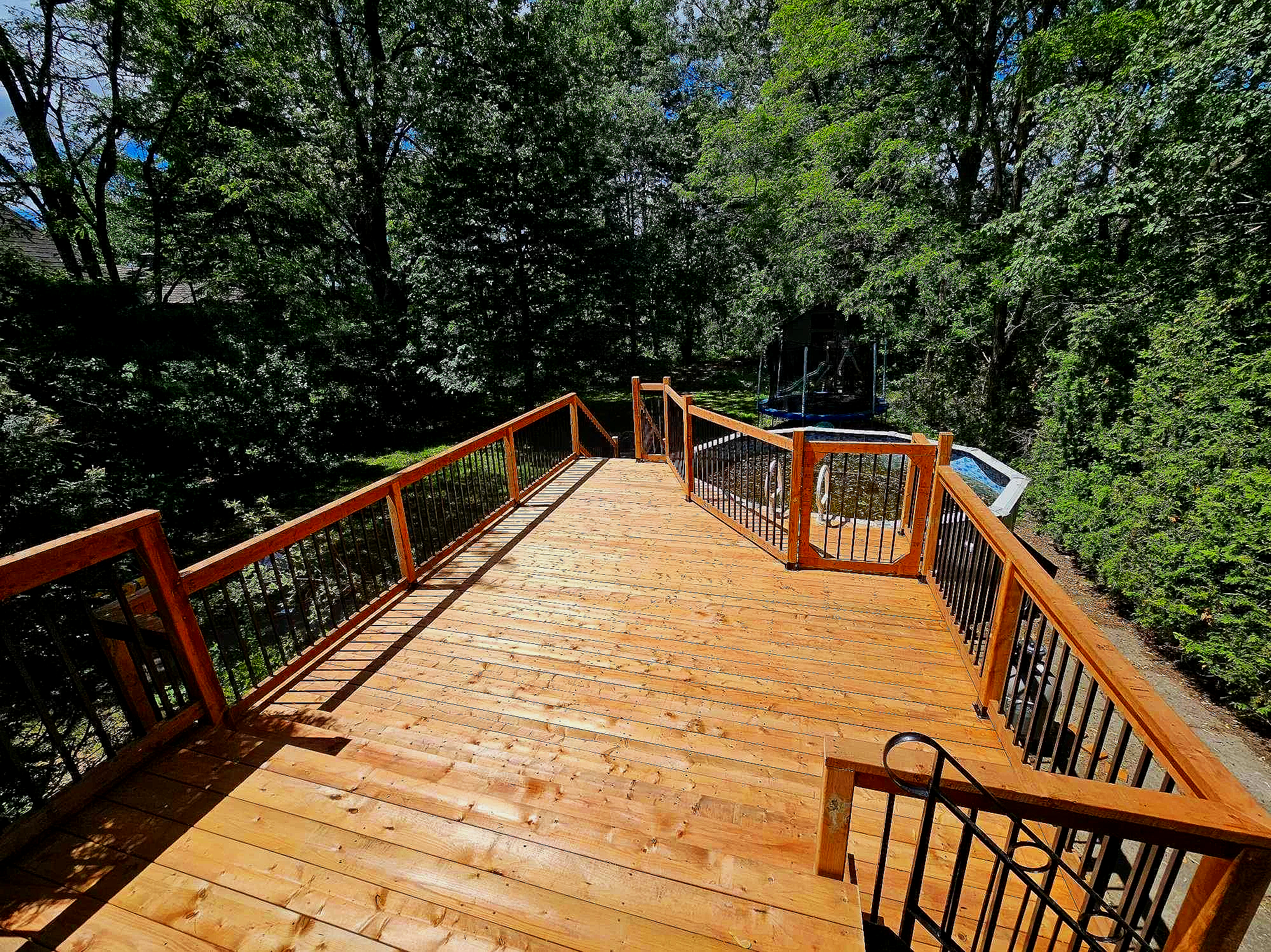 Terrasse en bois traité