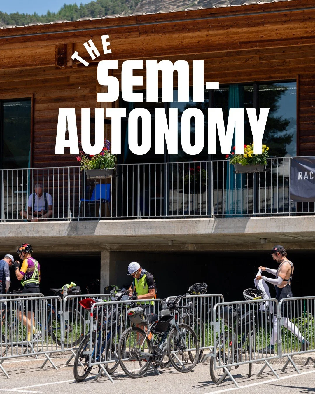 🇬🇧🤗 Spotlight on our semi-autonomy concept 🚴🏼&zwj;♂️

The goal of the Race Across Series is to make ultracycling accessible to everyone, while helping participants succeed without ever losing the spirit of adventure.

That&rsquo;s why we introdu