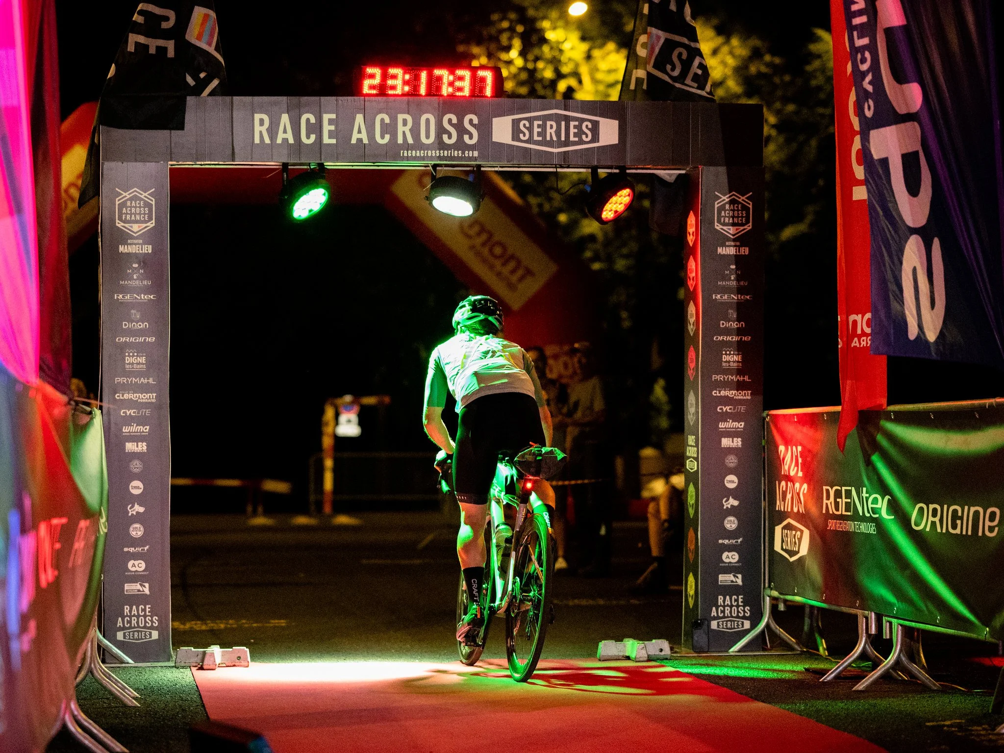 le réglement ultra-distance race across series