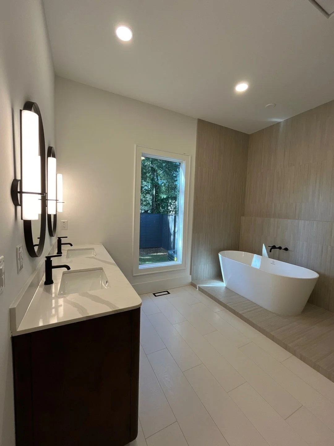 119-Nov 13 2024 03_46pm-yEGn.jpg