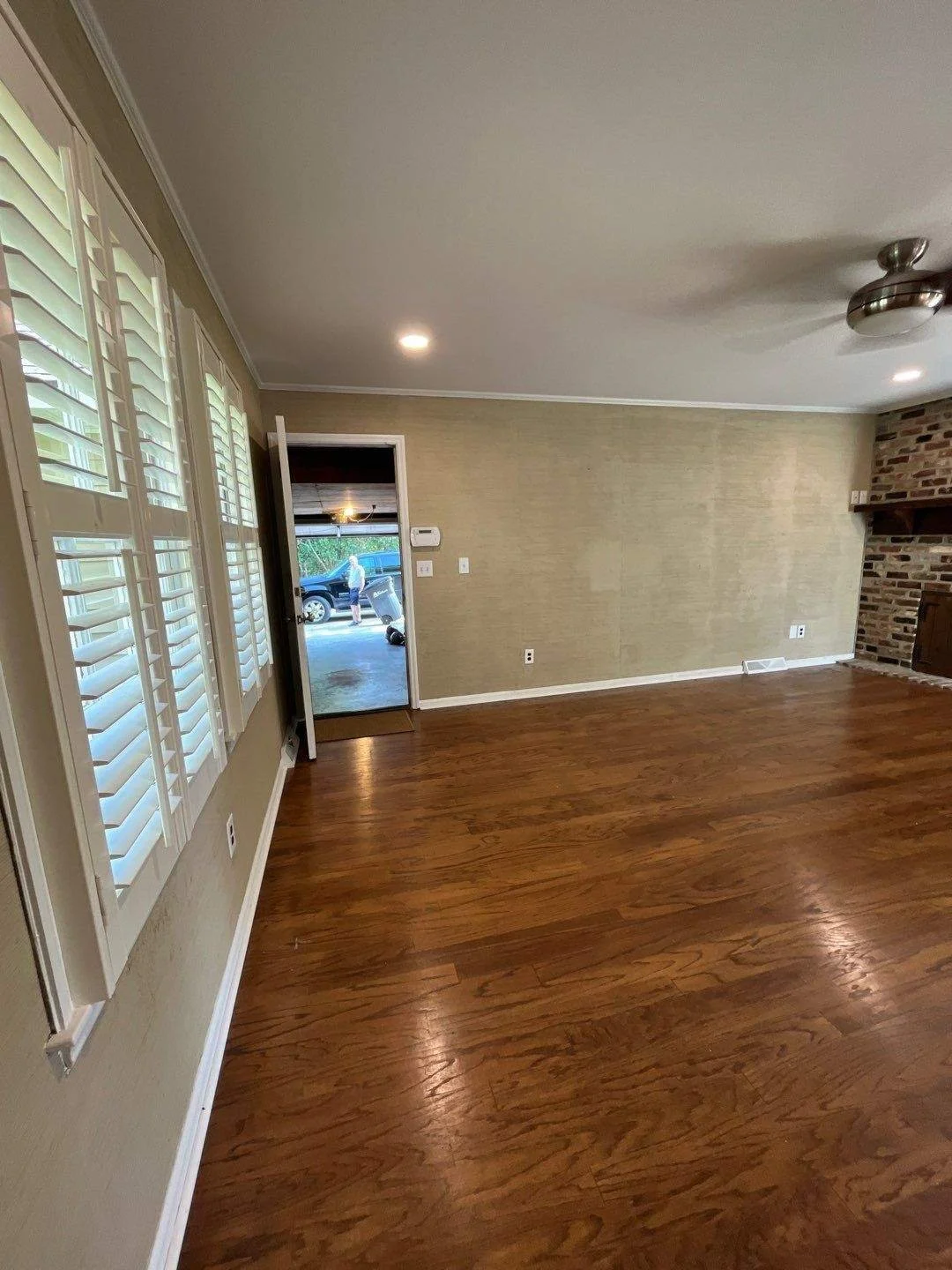 32-May 09 2023 08_32pm-MwFU.jpg