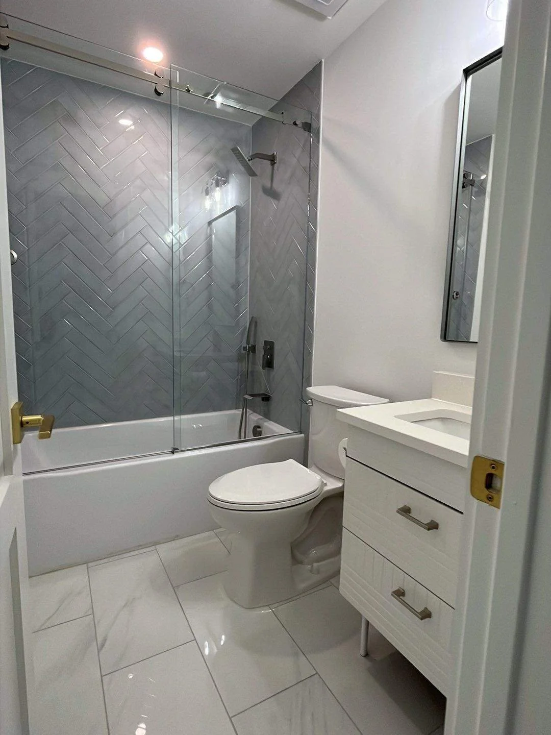 413-Oct 06 2023 02_53pm-4GFM.jpg