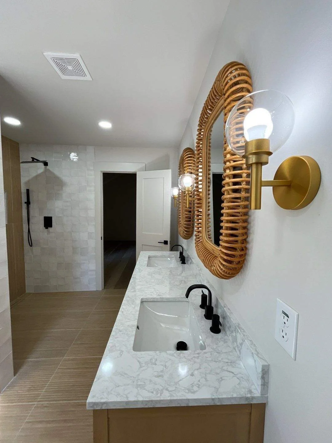 104-Oct 22 2024 05_39pm-dRSw.jpg