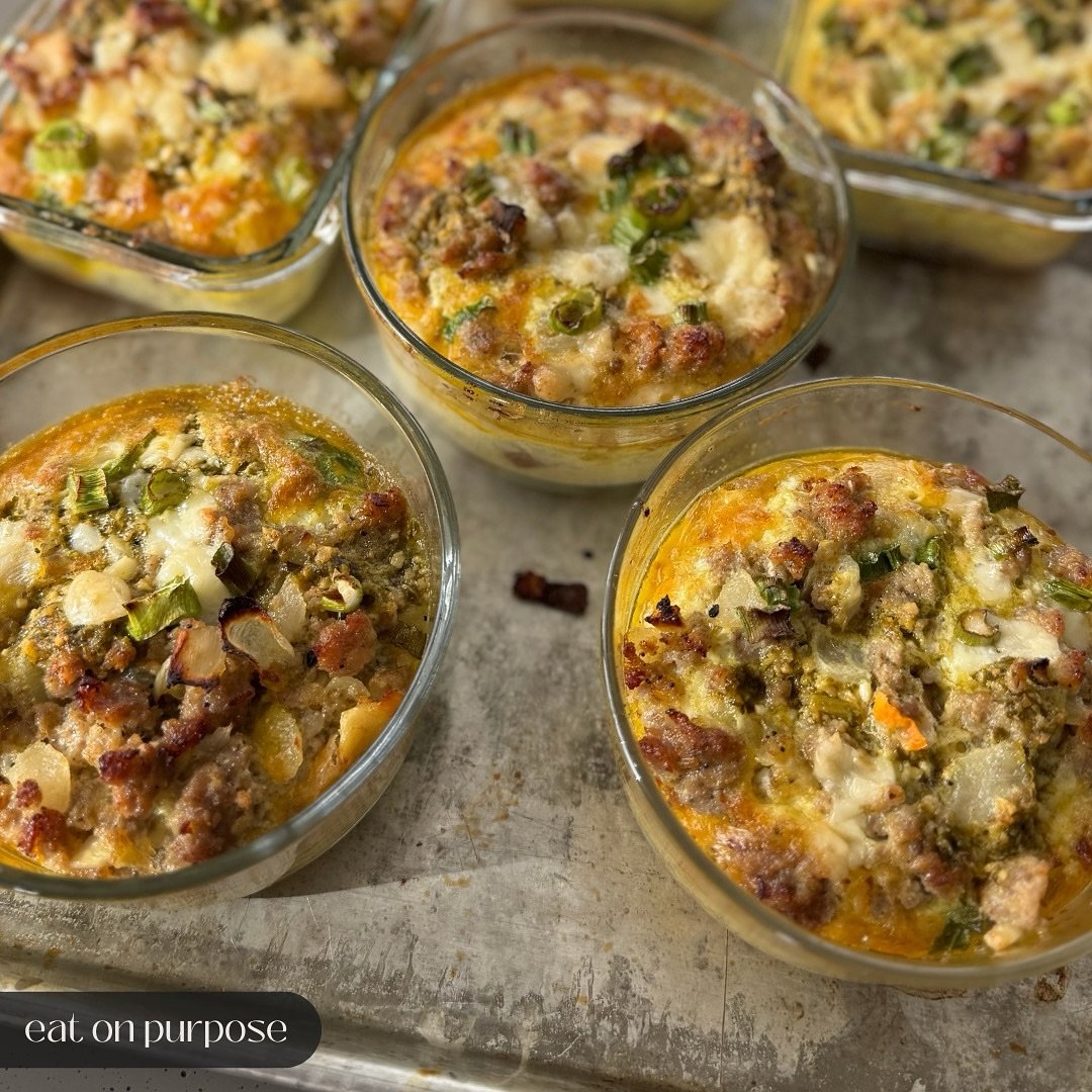 .
You&rsquo;ve got a full week. So fuel it on purpose. 

Meal prepping doesn&rsquo;t have to be complicated, boring, or involve 17 tupperwares you&rsquo;ll forget about by Thursday.

This Sausage Hash + Egg Bake is: 
💪 Protein-packed
🍽️ Comfort foo