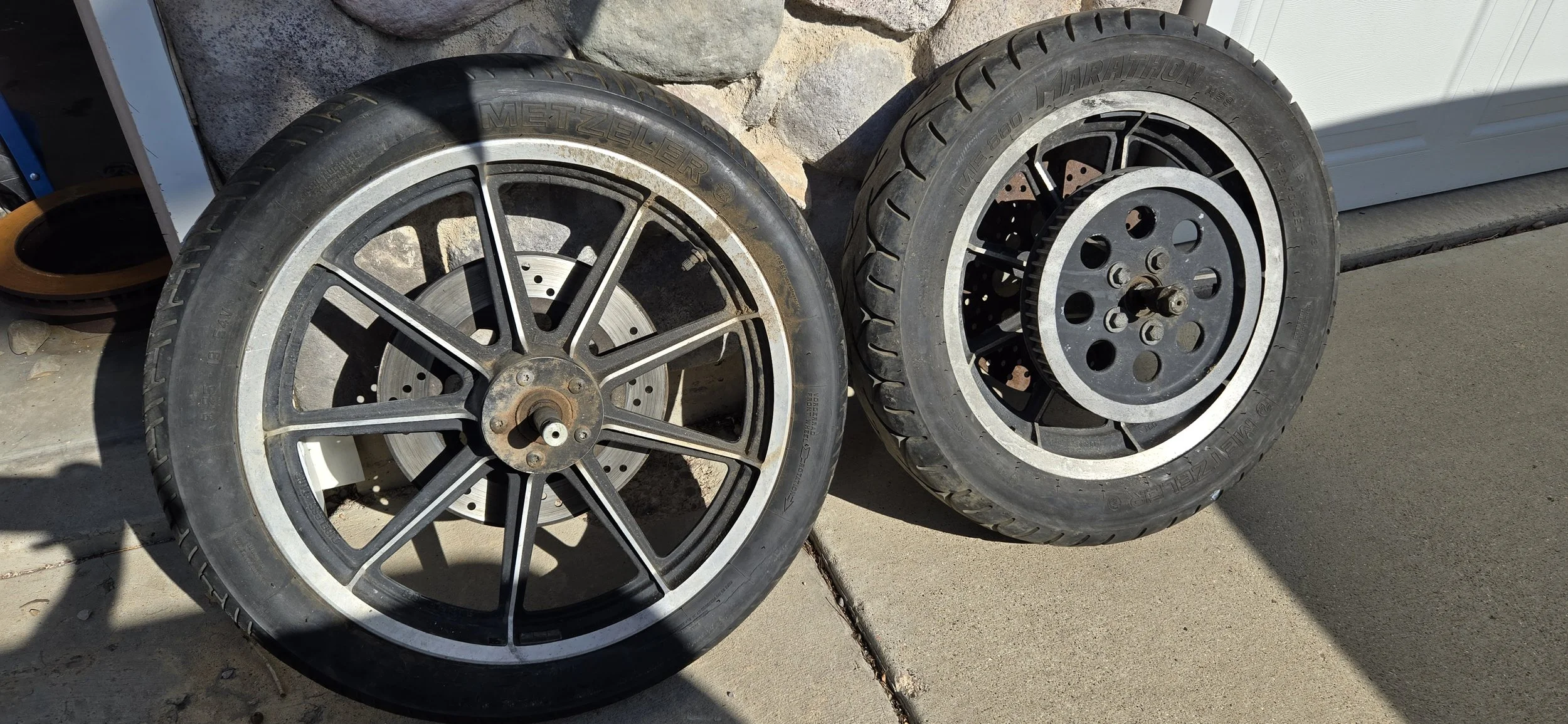 Sportster aluminum wheel set (2).jpg