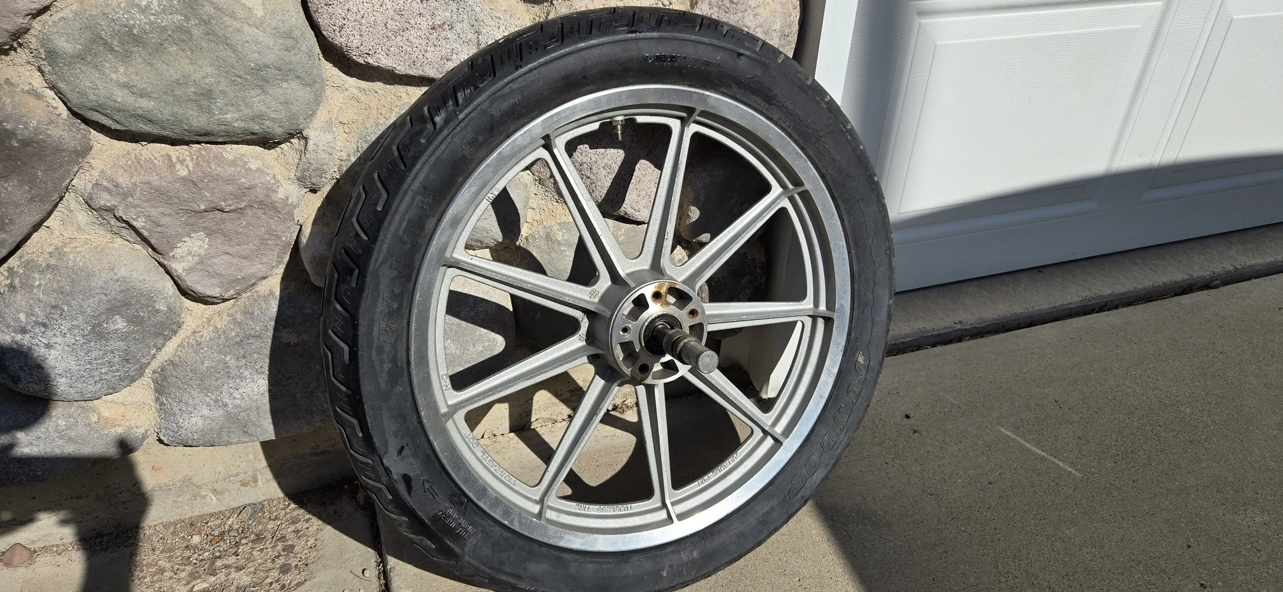 Harley Sportster Aluminum Wheel Front (1).jpg