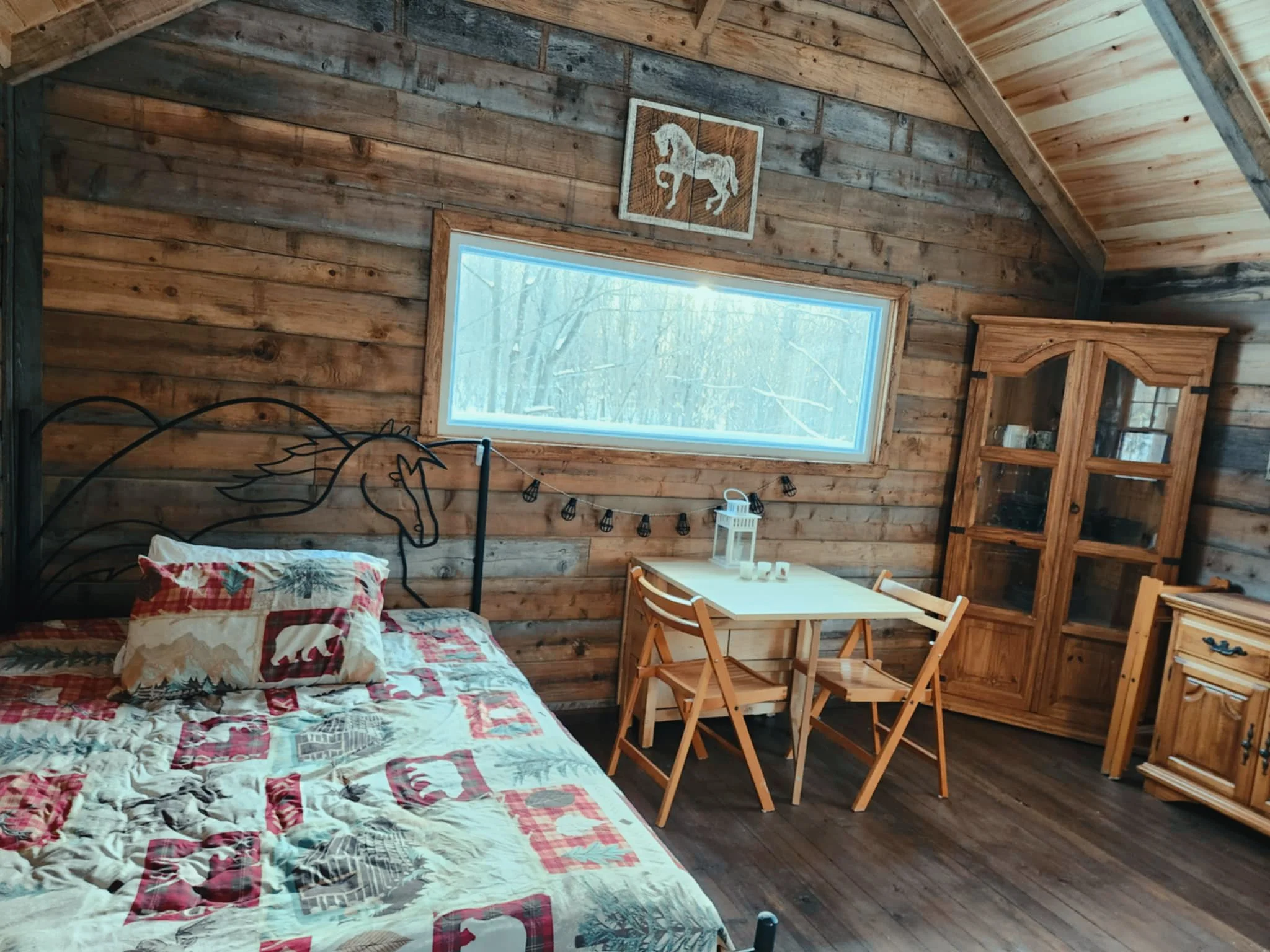 interior6.jpg