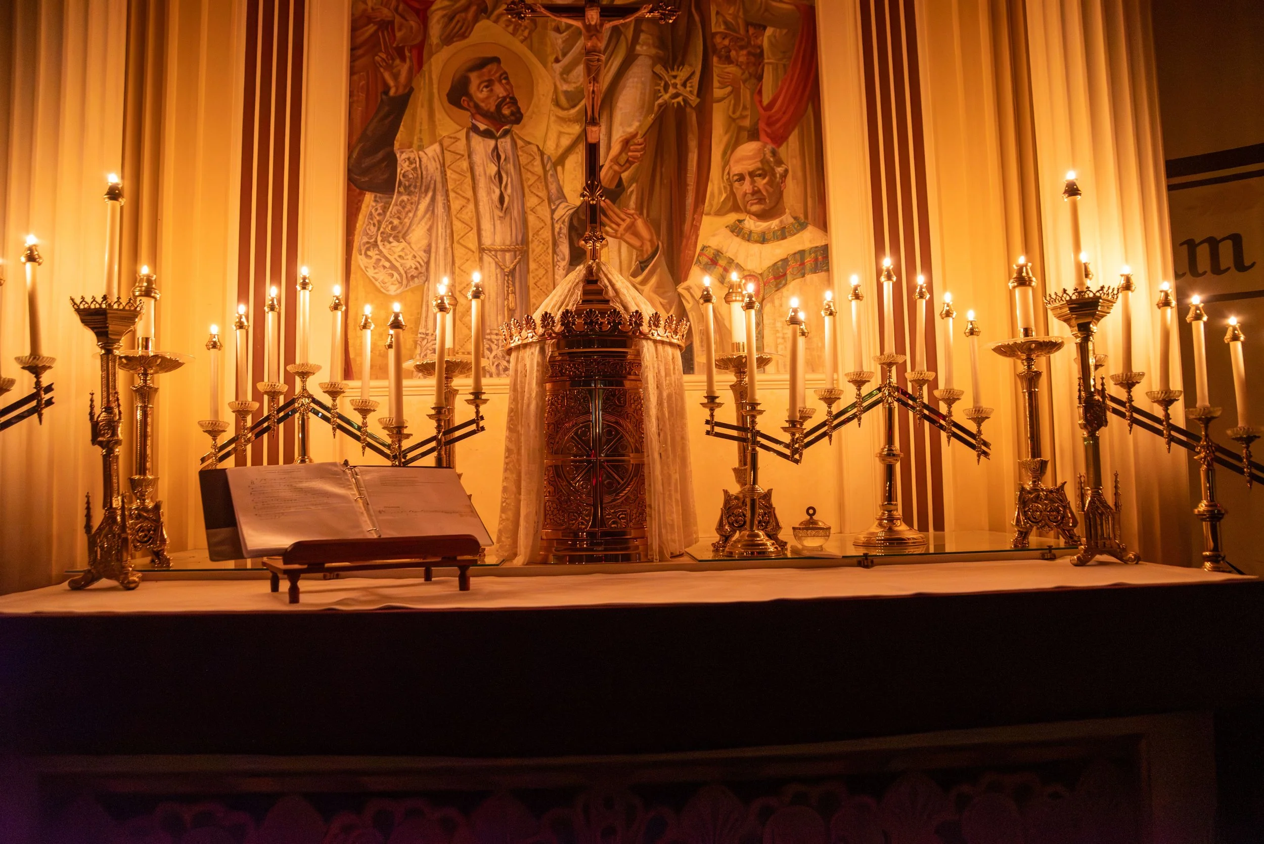 20251213_SFX Rorate Mass 2025-043.jpg