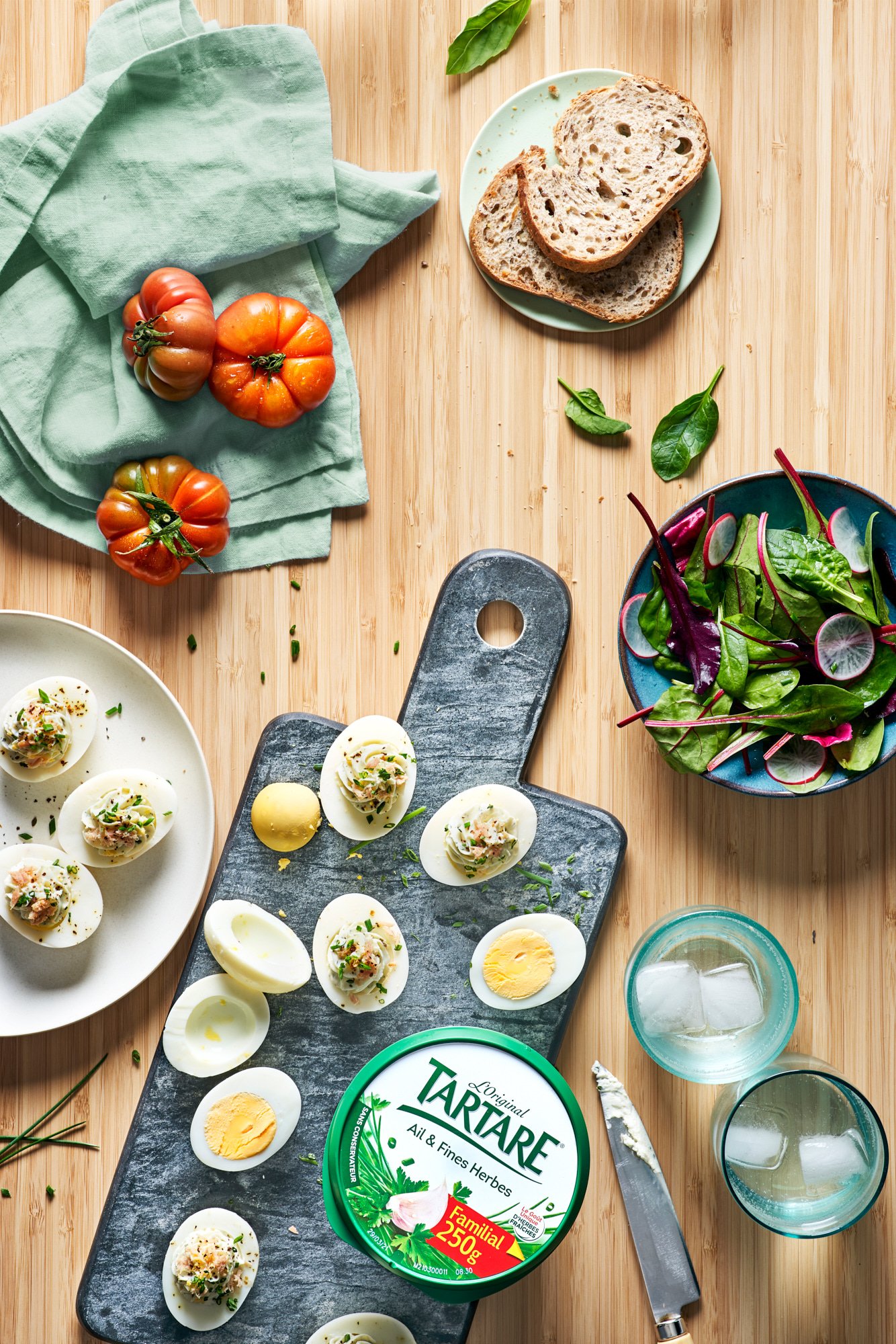 anne-bergeron_TARTARE_BRUNCH DE ROMANE_RECETTE_OEUFS_Pack_web.jpg