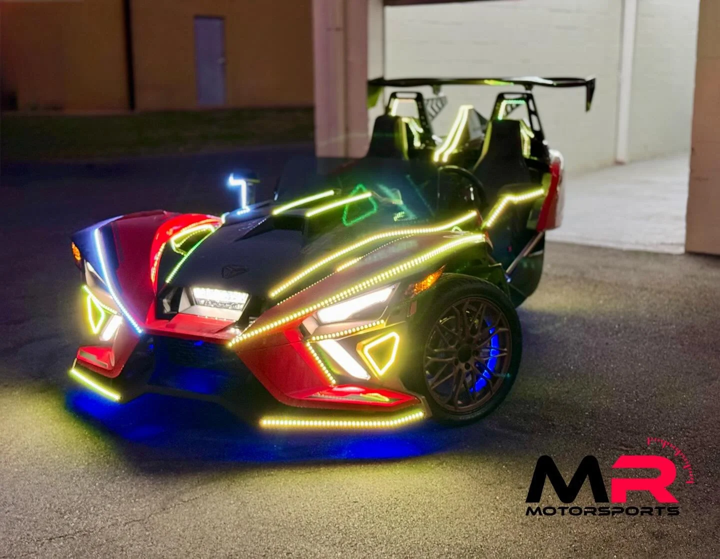 Lighting up the streets in style 🛸
This Polaris Slingshot R-LE stands out with neon vibes that turn every drive into a show!

2022 Polaris Slingshot R-LE Signature Limited Edition (Automatic) in BRAND NEW condition.
This Unique model features a Limi