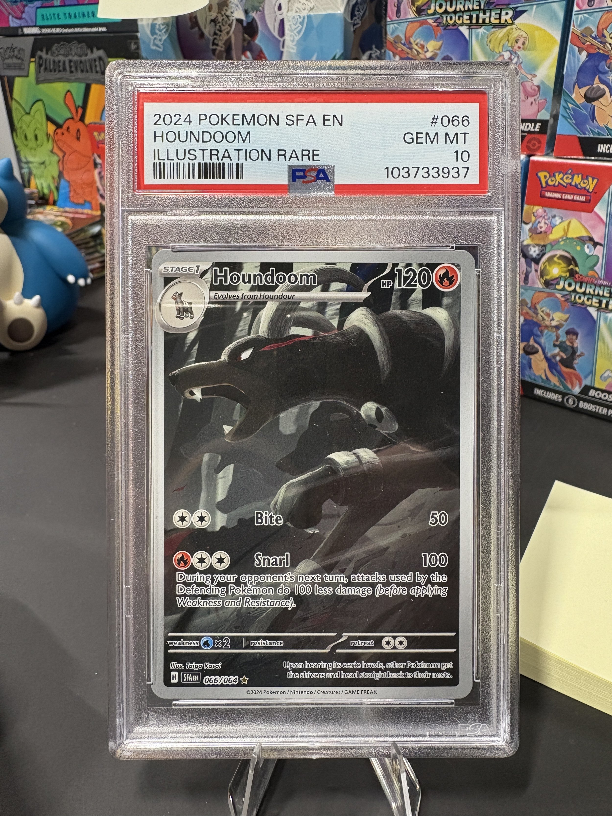 2024 Houndoom #066 Shrouded Fable PSA 10