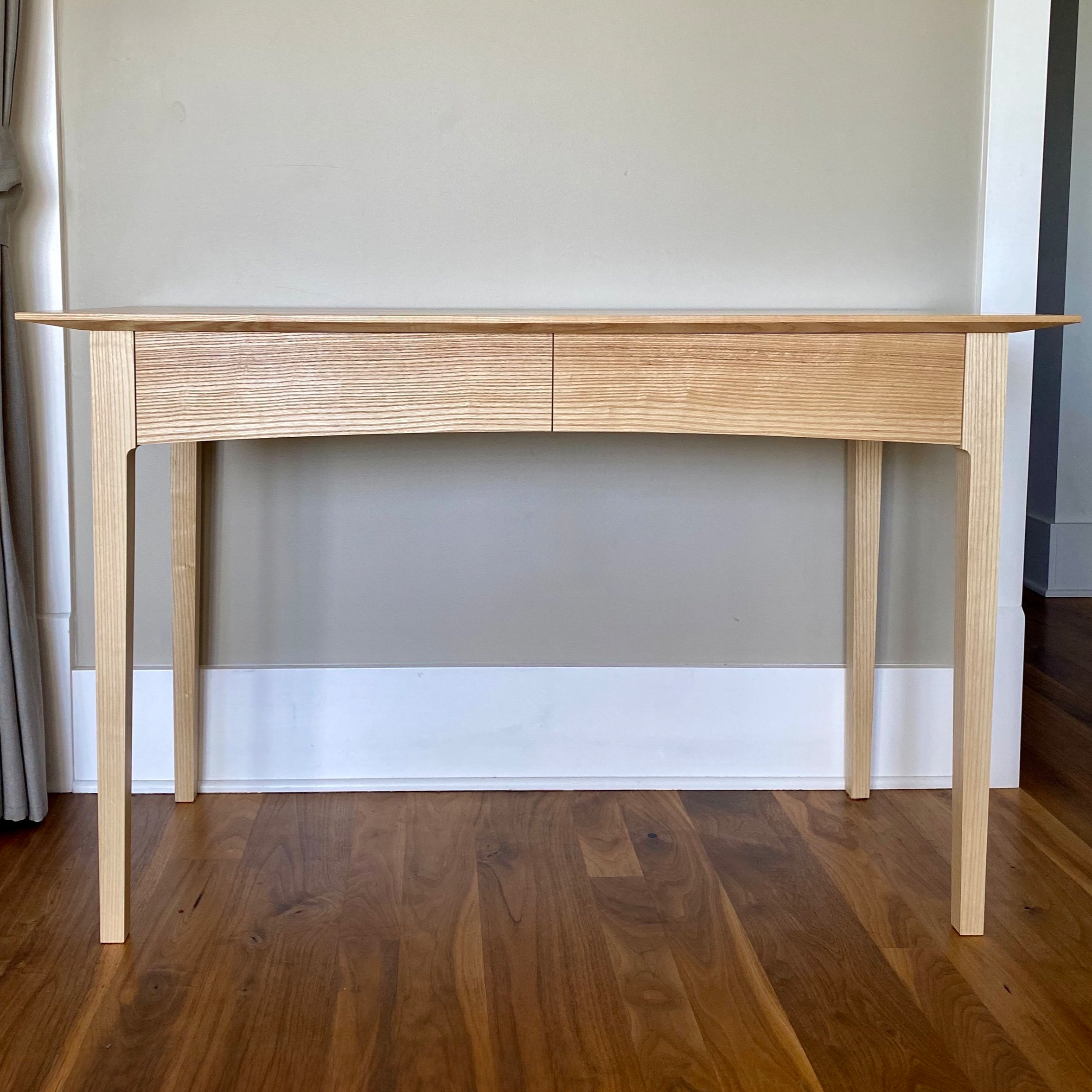 Ash Desk