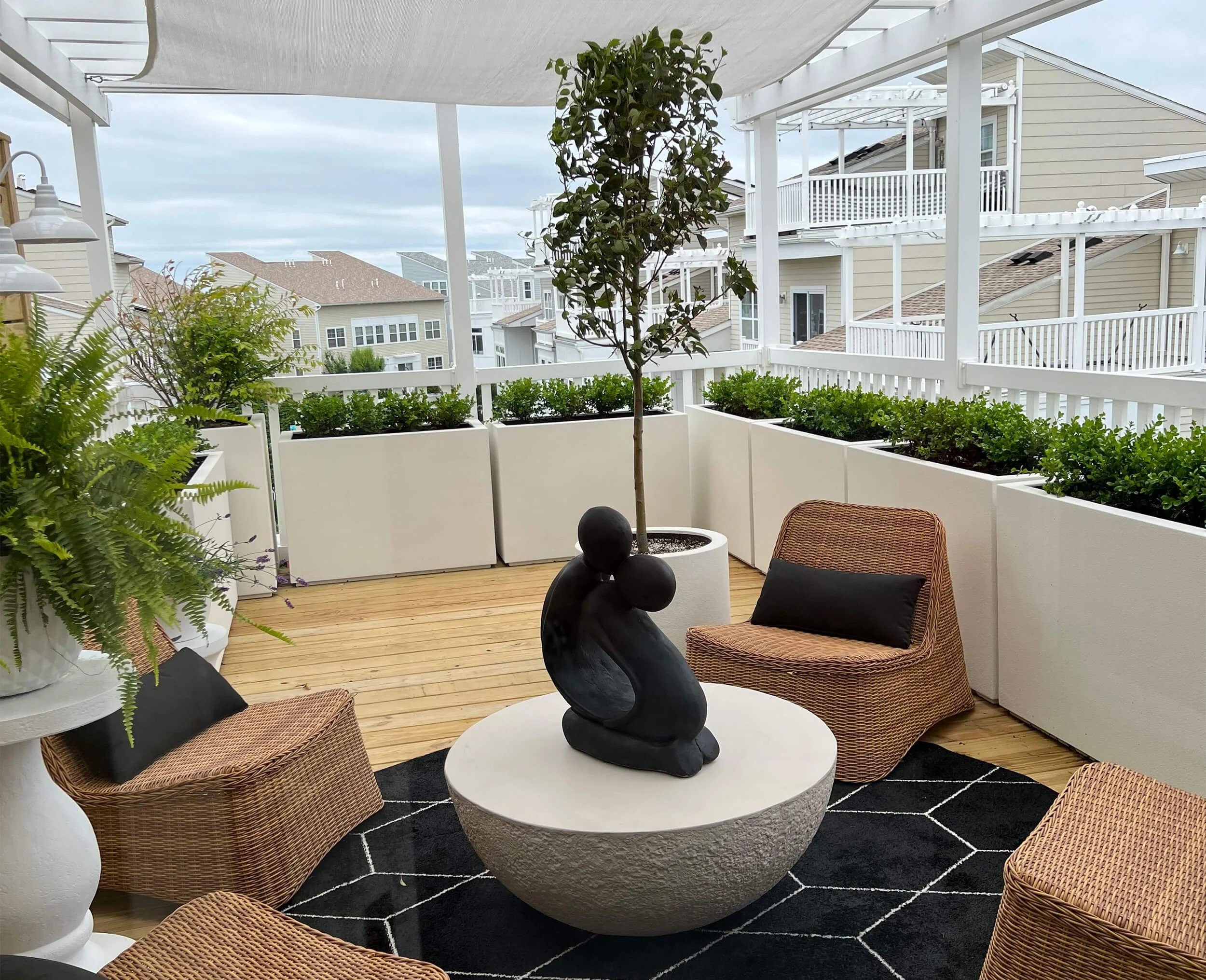 5 Reasons Planters Help Outdoor Commercial Spaces Stay Cool