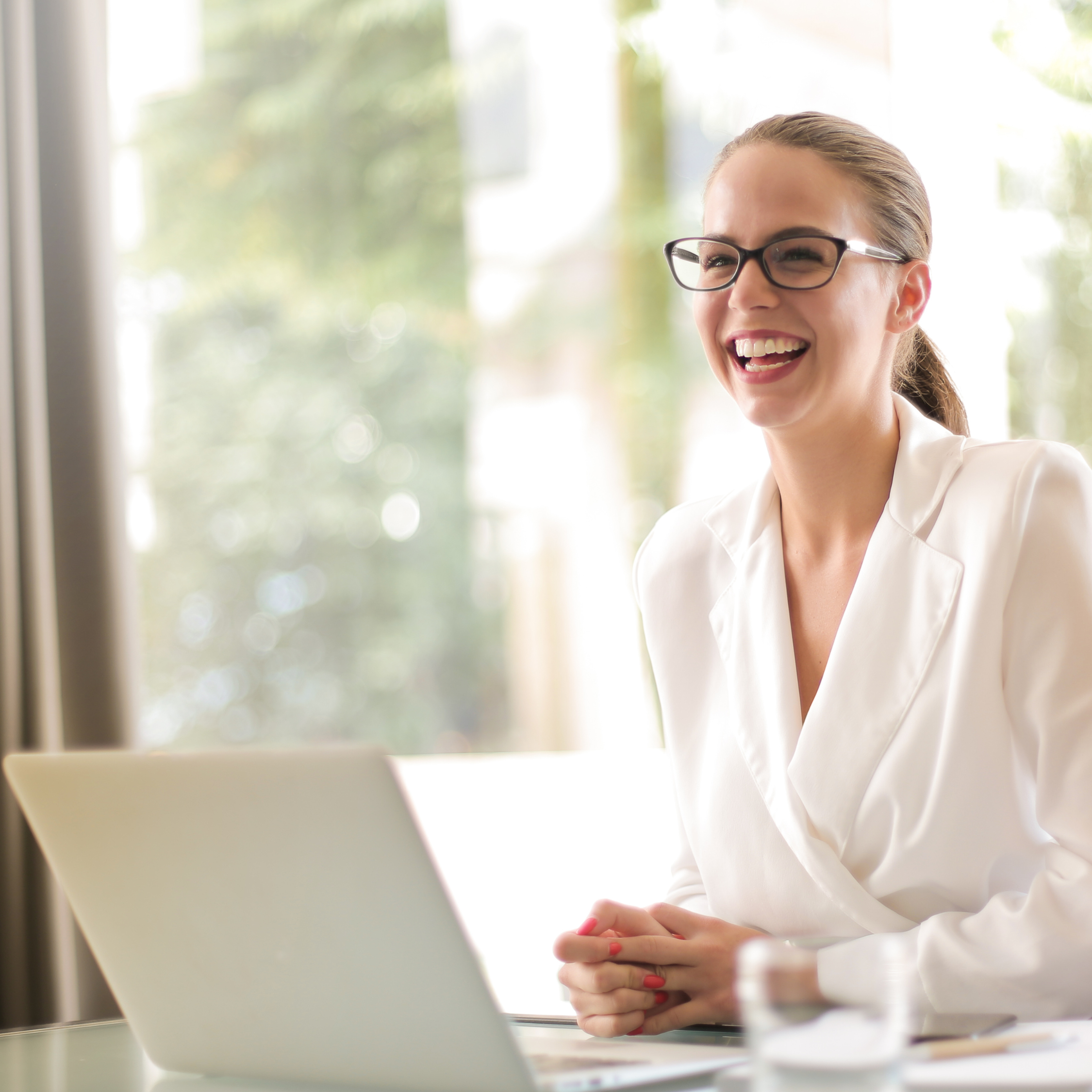One-to-one online tutoring tailored to each student's goals and learning style.