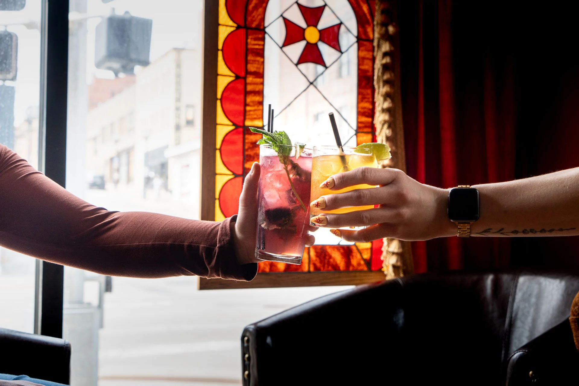 Snively's Lounge | Discover Craft Cocktails Today
