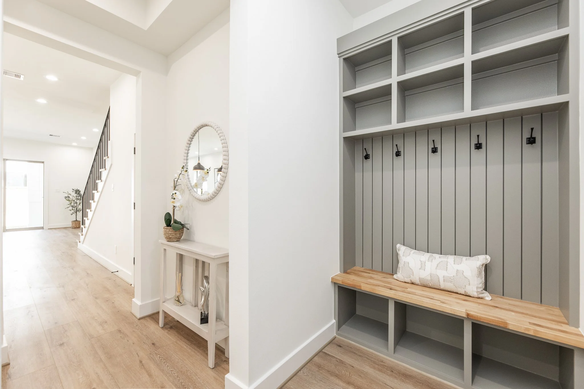 311 E 34th St_18.jpg