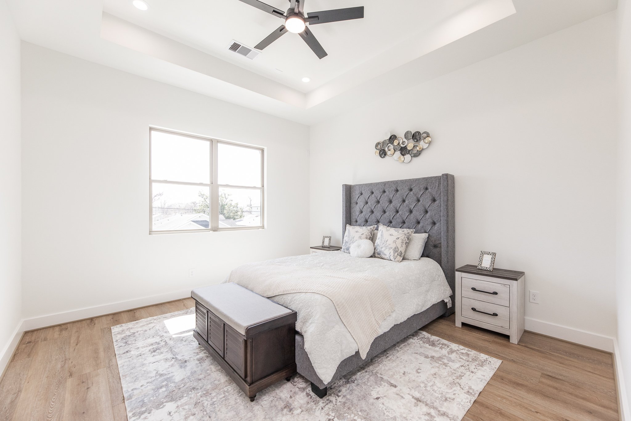 311 E 34th St_25.jpg